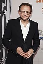 Photo of Samuel Finzi