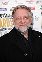 Photo of Simon Russell