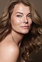 Photo of Stephanie Romanov