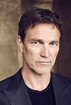 Photo of Stephen Moyer