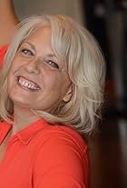 Photo of Suzanne Sole