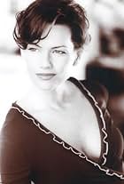 Photo of Tamara Davies