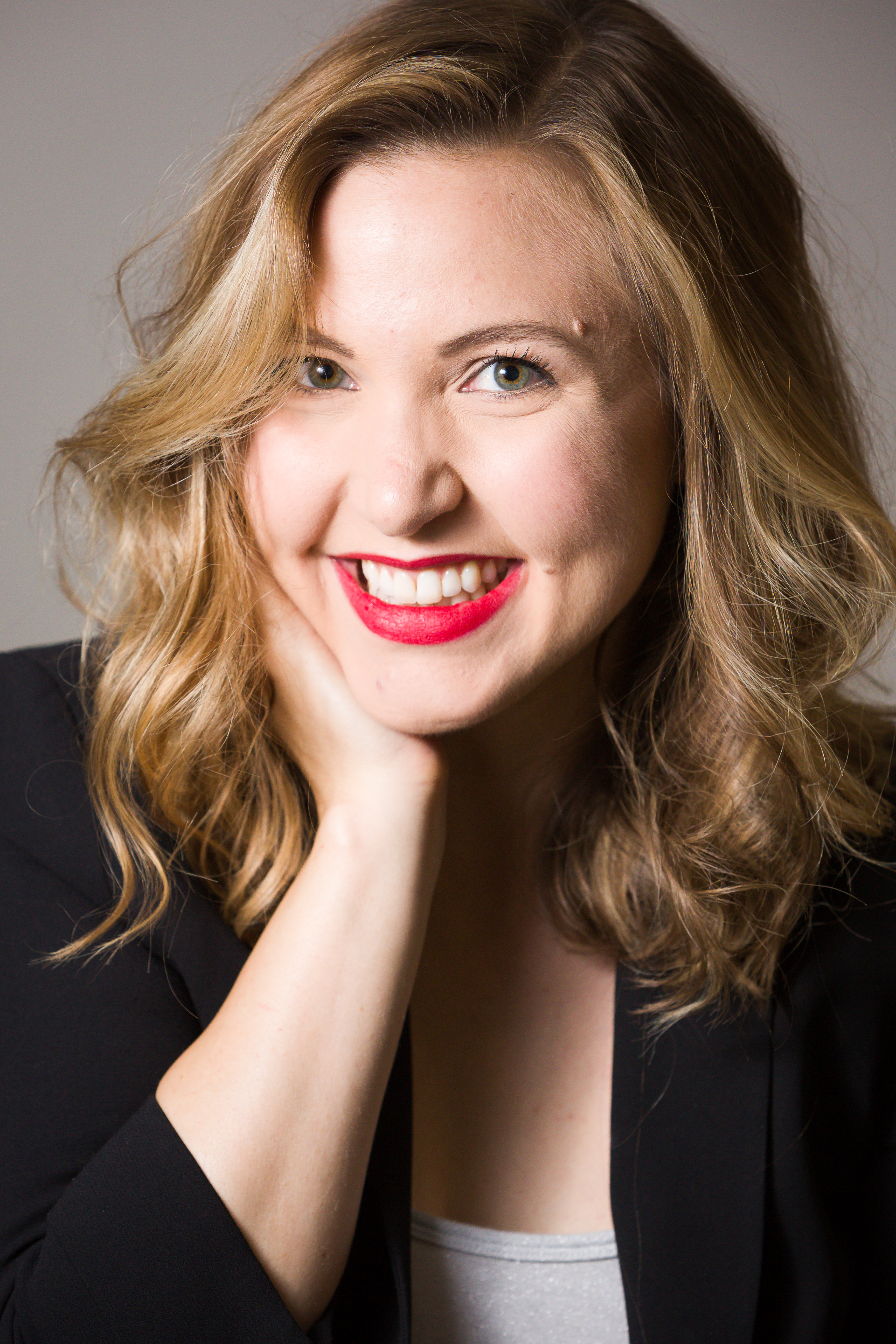 Photo of Taylor Tomlinson