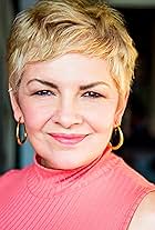 Photo of Tee Schneider