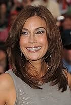 Photo of Teri Hatcher