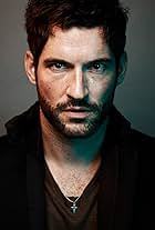 Photo of Tom Ellis