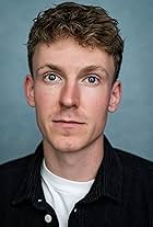 Photo of Tom Glenister