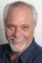 Photo of Tom Wyner