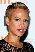 Photo of Tonya Lee