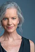 Photo of Tracey Hoyt