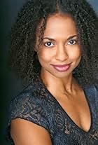 Photo of Tracey Leigh