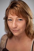 Photo of Tracey Wilkinson