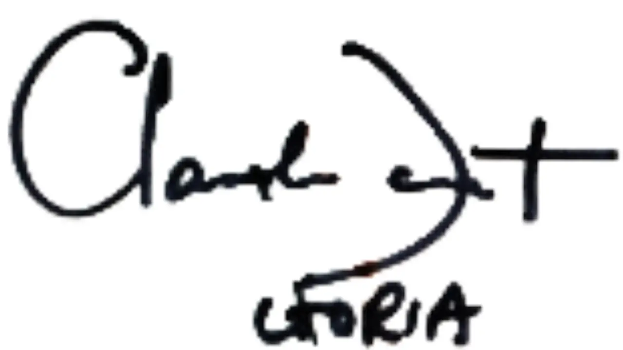Signature of Claudia Doumit