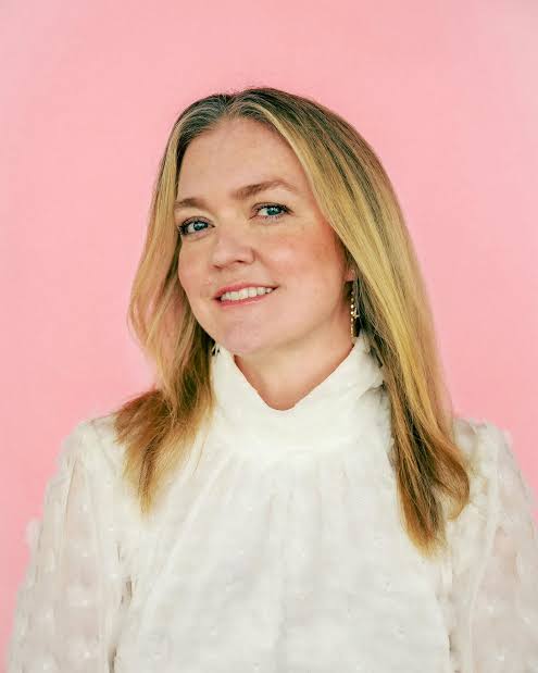 Photo of Colleen Hoover