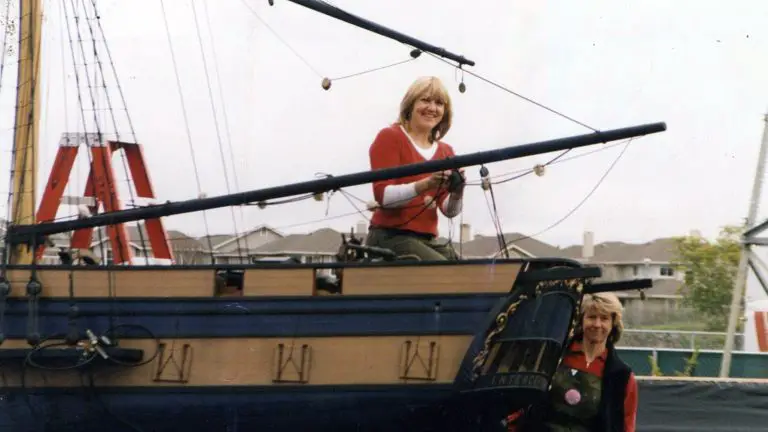 Kim (left) with fellow ILM modelmaker Peggy Hrastar on the Interceptor model from Pirates of the Caribbean