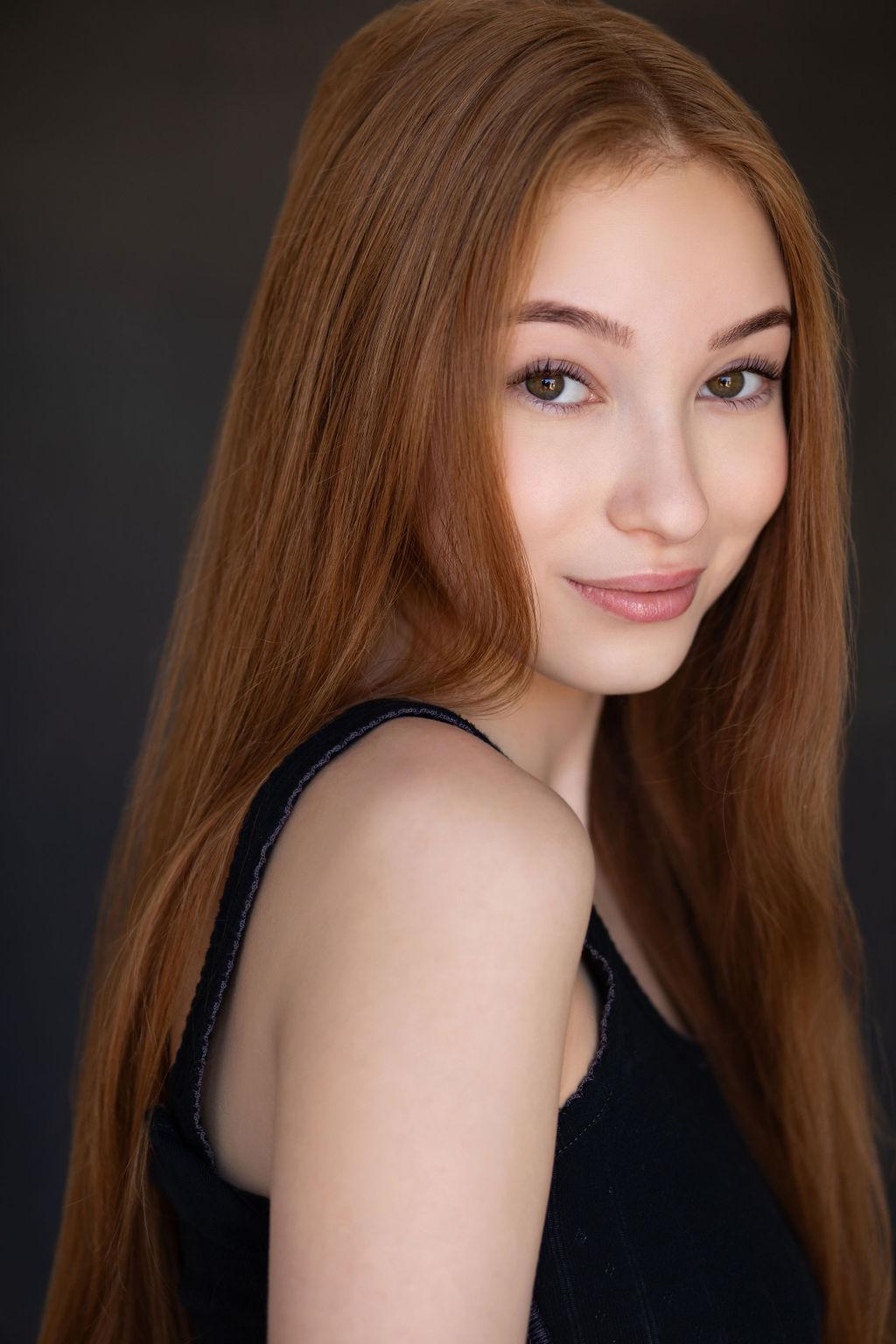 Photo of Caroline Elle Abrams